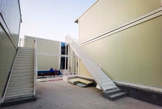 Unit Apartemen Flat Pack Container House Prefabricated Prefab Living Cabins