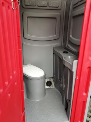 Sewa toilet plastik siap pakai