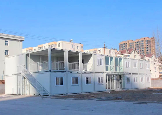 Cina Isolasi Rumah Kontainer Modern Dengan Baja Pintu Glass Wool Sandwich Panel pabrik